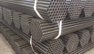 carbon steel pipes.jpg