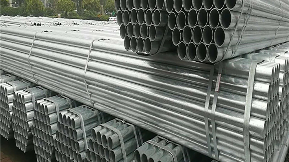 What should we pay attention to when welding galvanized steel pipe